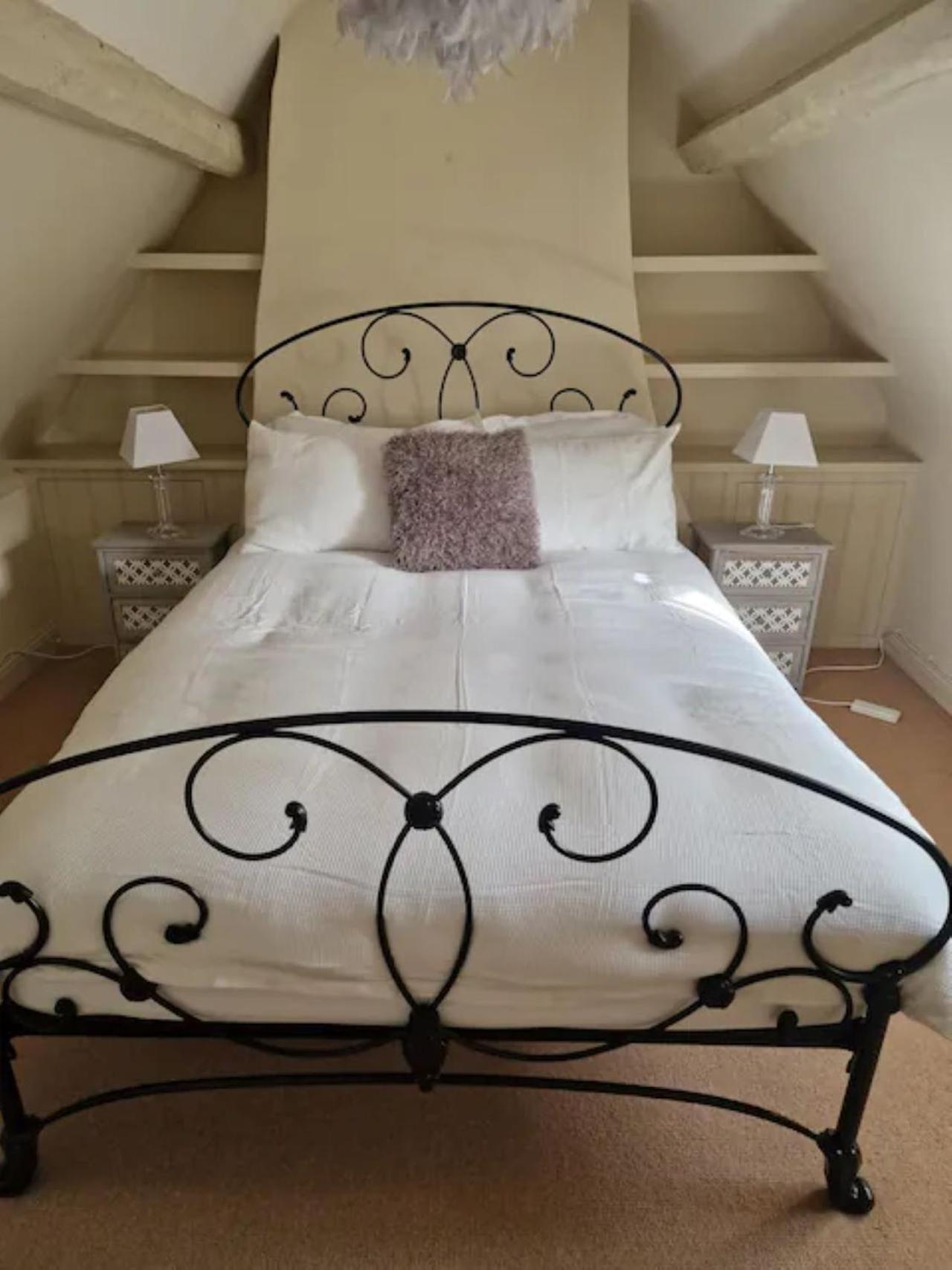 Jackdaw Cottage-Beautiful Cottage, Town Centre Уимборн-Минстер Экстерьер фото