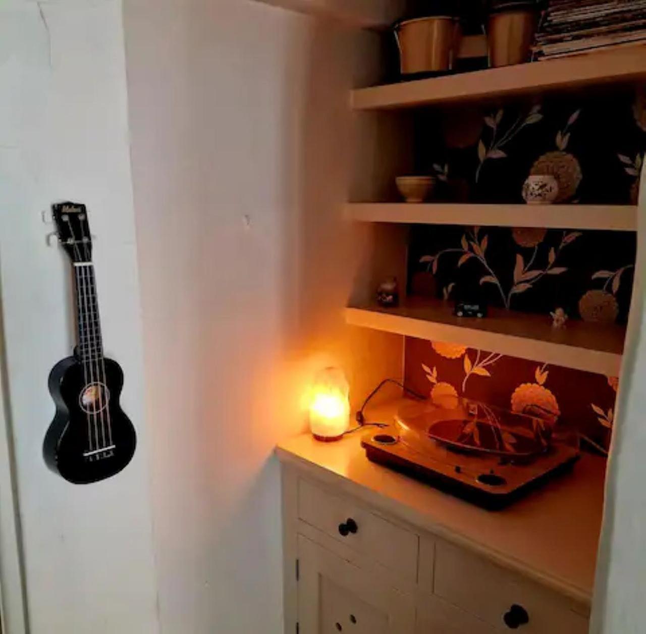 Jackdaw Cottage-Beautiful Cottage, Town Centre Уимборн-Минстер Экстерьер фото